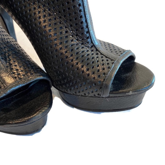 BCBG Kerriess Black Open Peep Toe Booties Heels - Picture 4 of 7